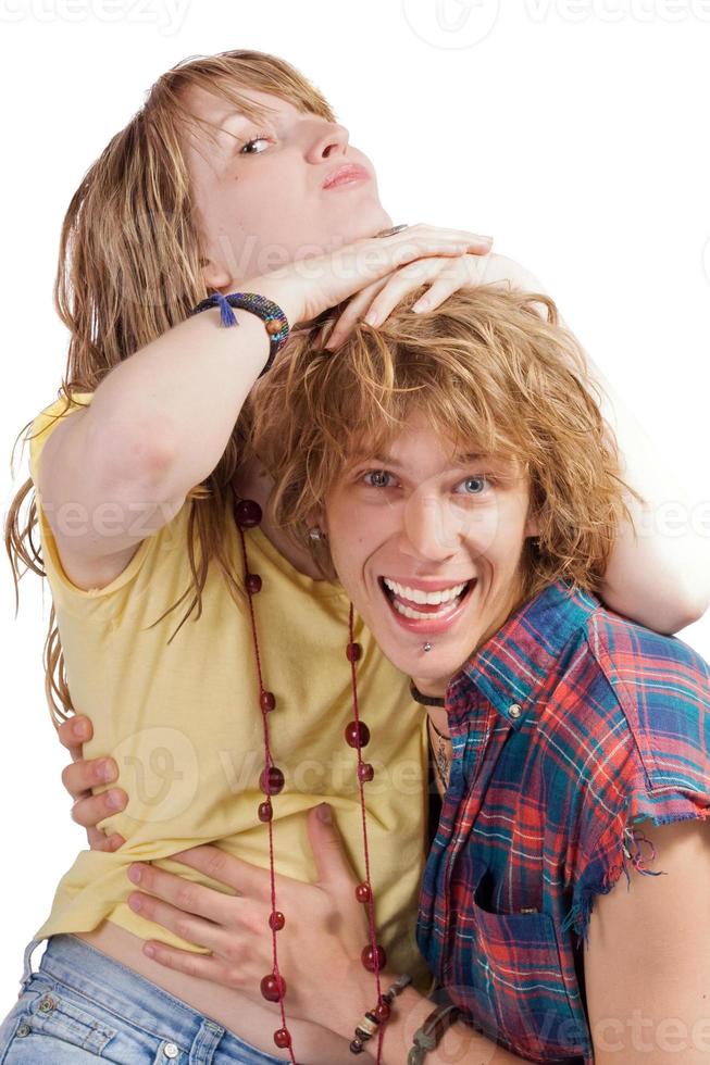 jeune couple de beauté souriant. isolé sur fond blanc photo