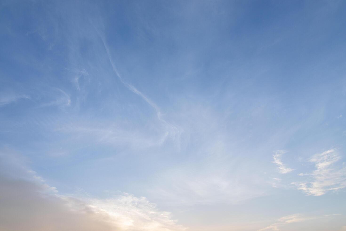 nuages dans le ciel photo