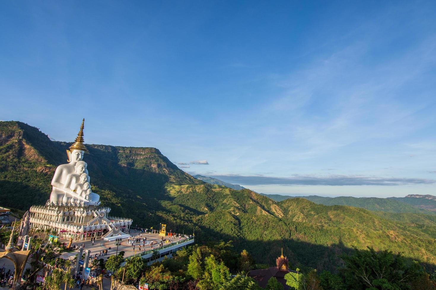 monument à wat phra que pha son kaeo photo