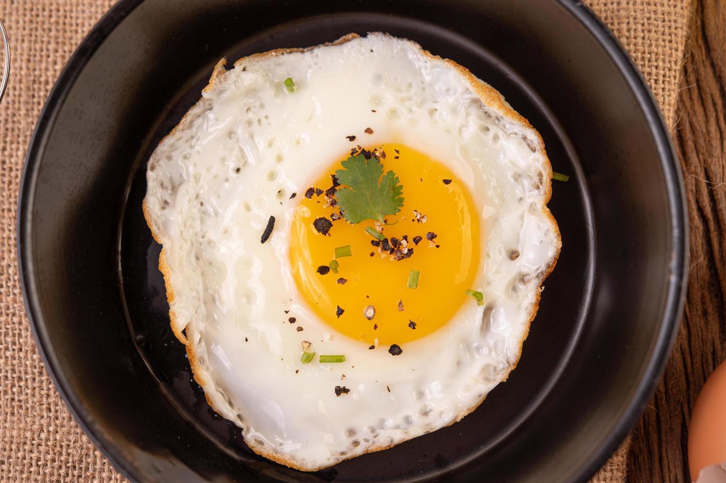 petit-déjeuner aux œufs au plat photo