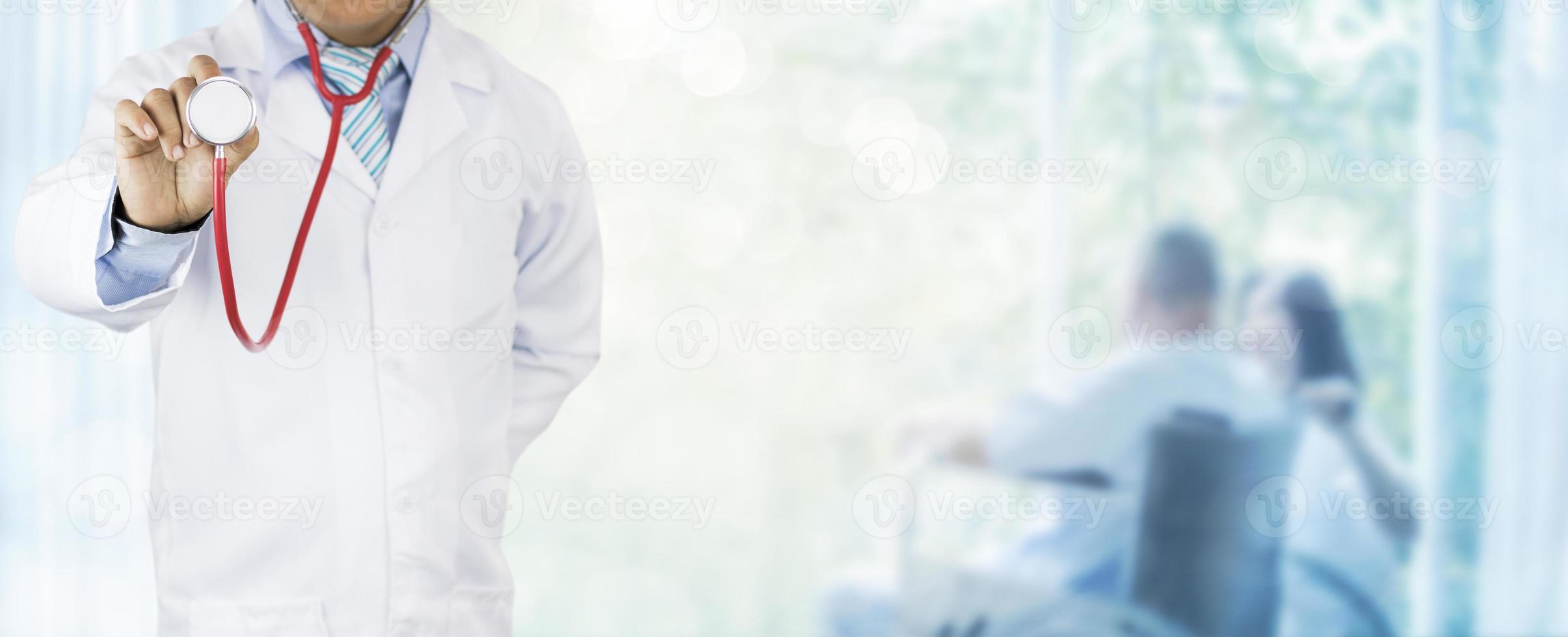 docteur, tenue, stéthoscope photo