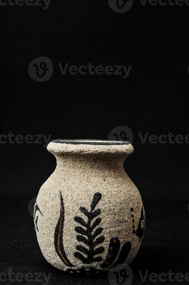 vase en porcelaine fait main photo