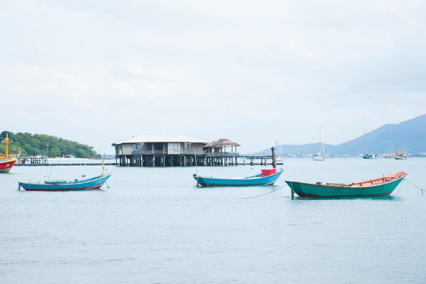 petits bateaux de pêche photo