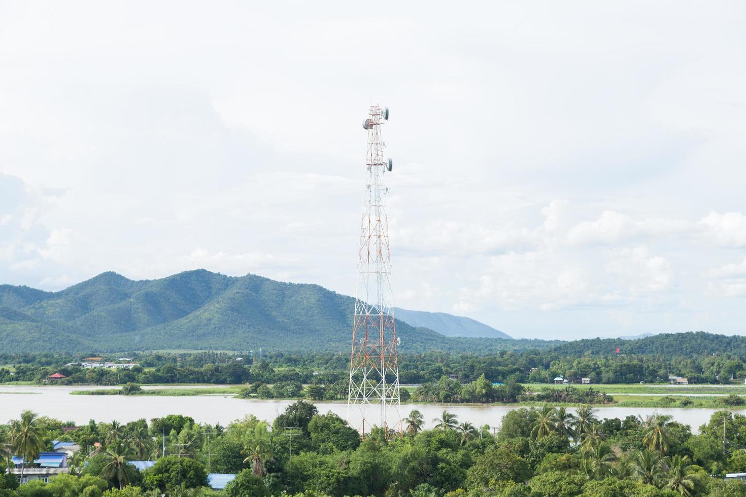 système d'antenne téléphonique photo