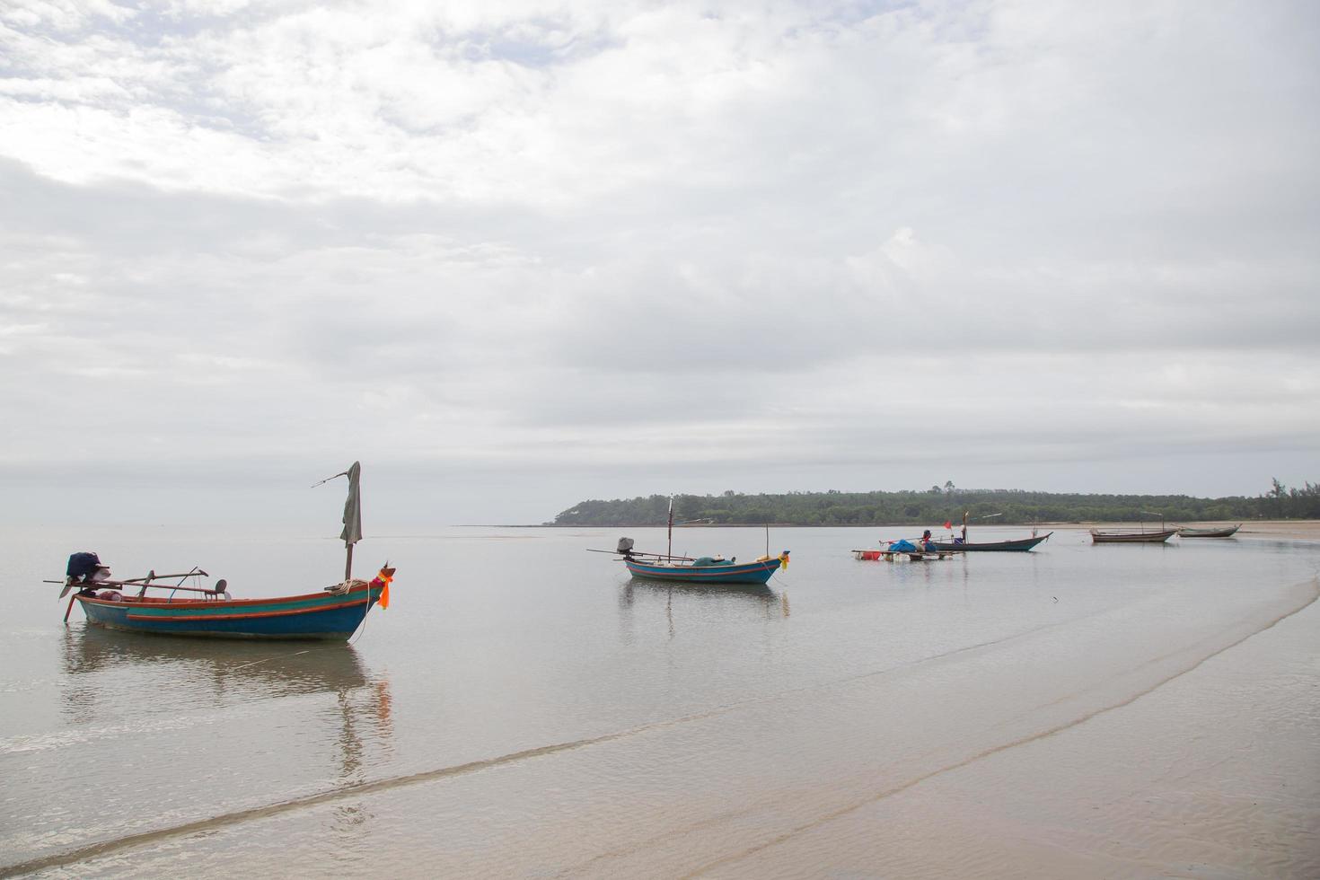 bateaux de pêche en thaïlande photo