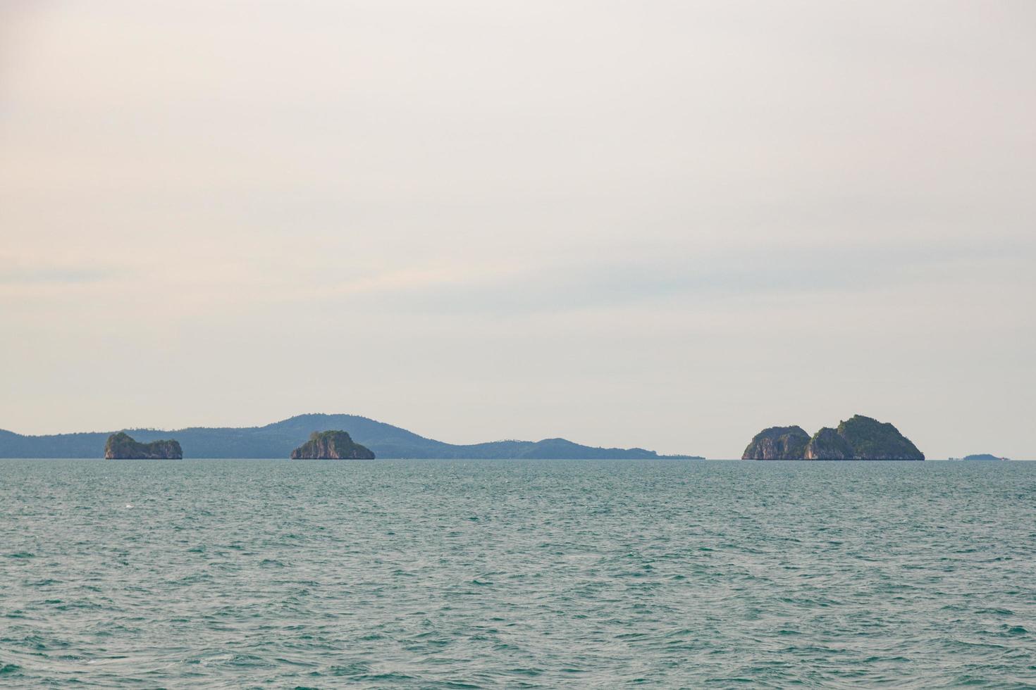 petite île du golfe de thaïlande photo