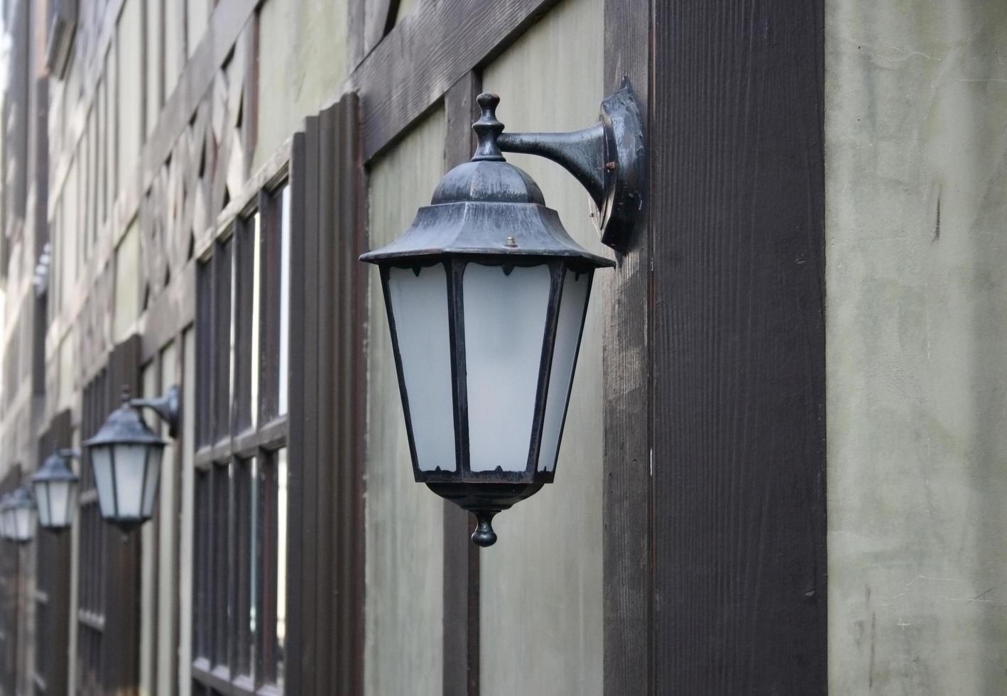 lampadaires sur mur photo