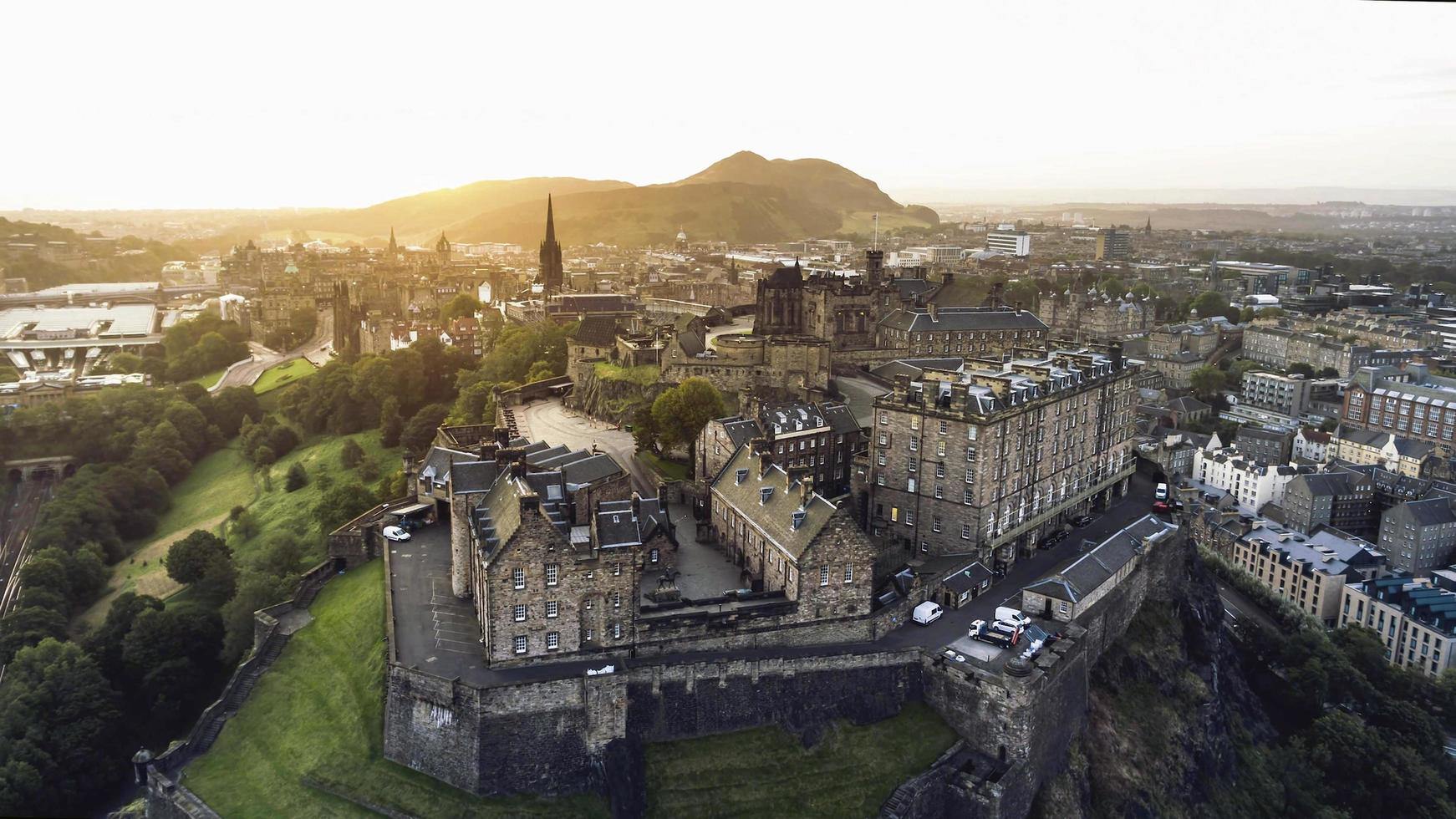 découvrez la beauté mystérieuse du brésil et de l'ecosse photo