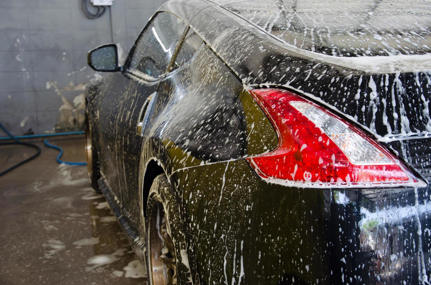 mousse de lavage de voiture photo