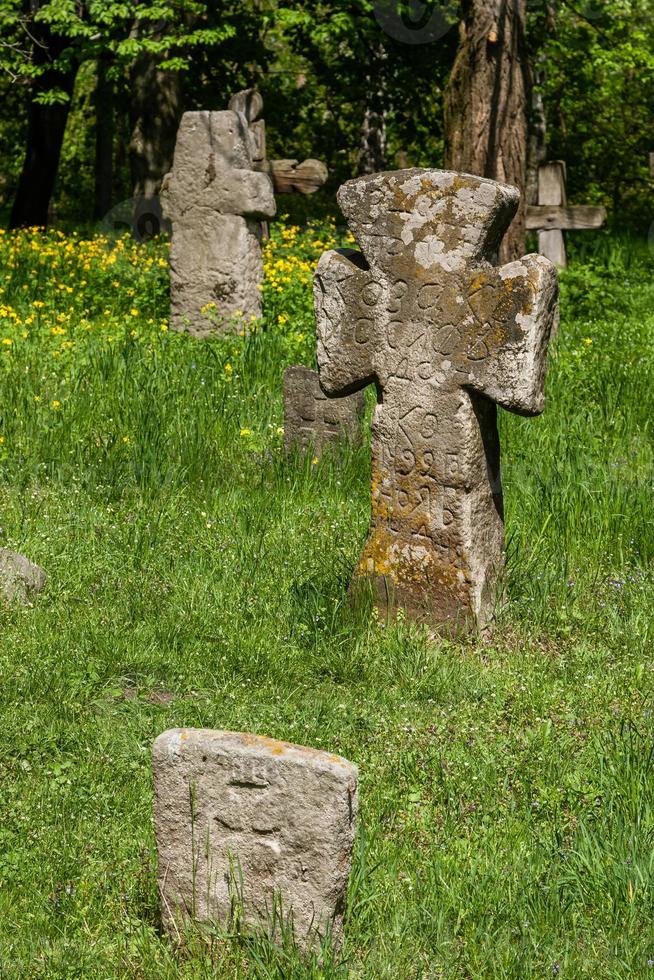 croix de pierre anciennes photo