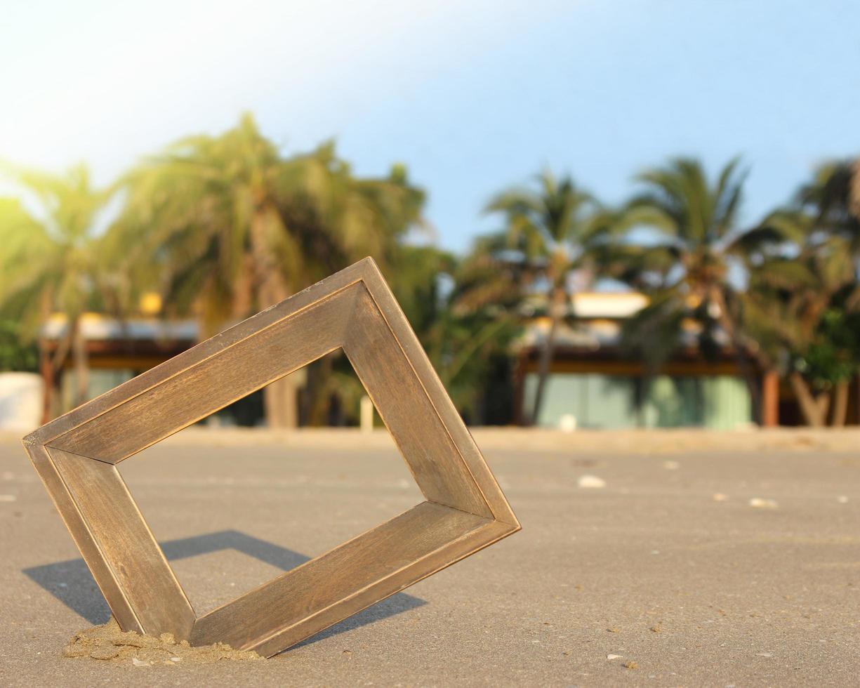 cadre photo dans le sable