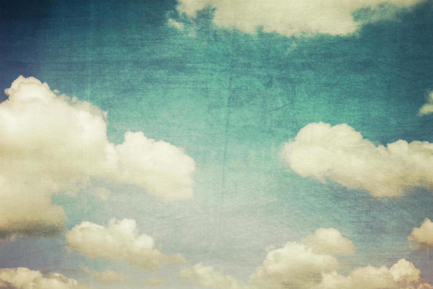 des nuages et ciel ancien avec espace pour texte photo