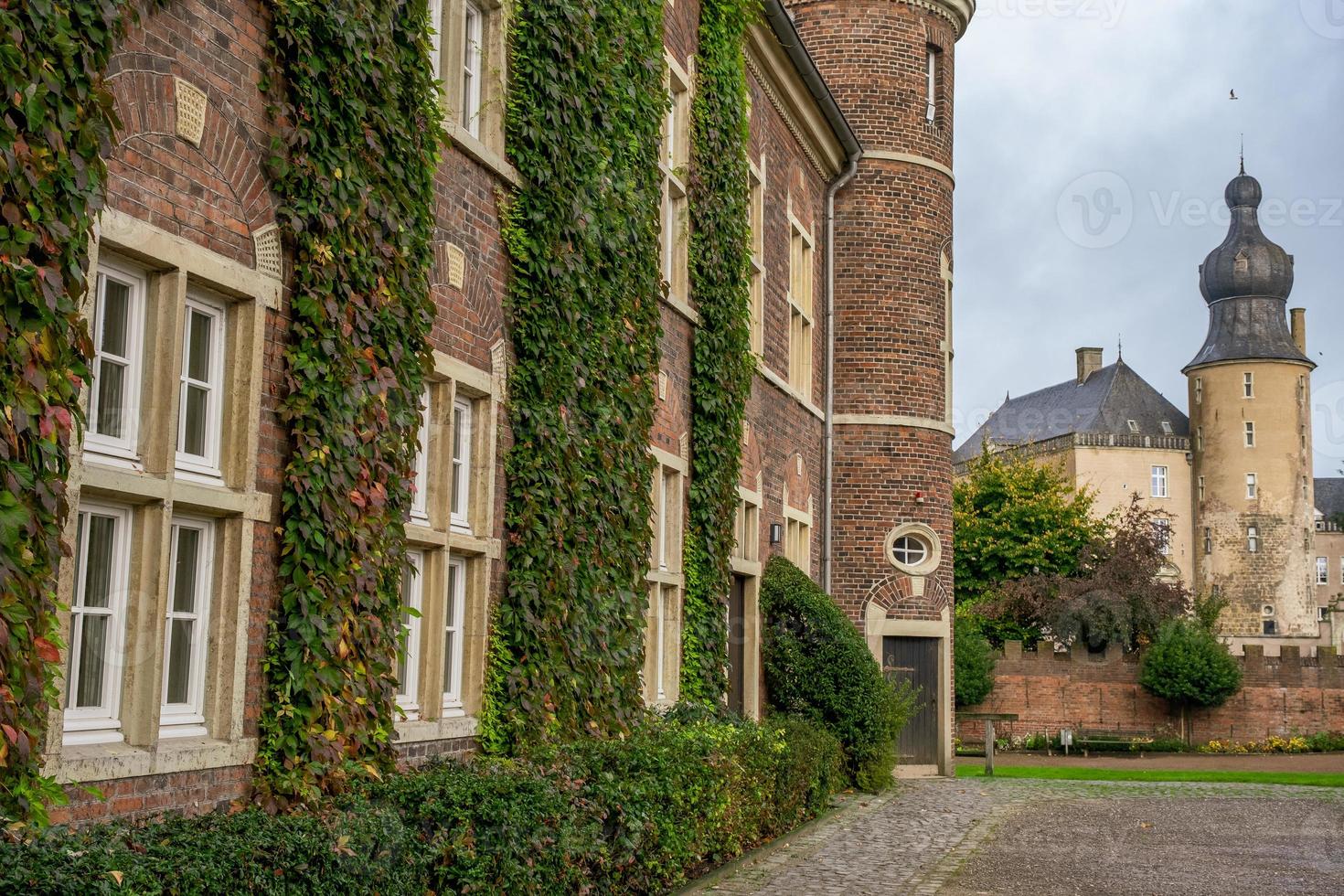 Château et village de gemme dans westphalie photo