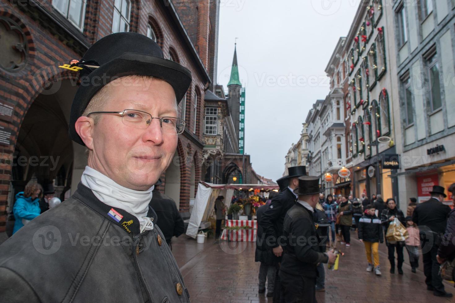 lübeck - Allemagne - décembre 30, 2014 - cheminée balayeuses parade pour Noël photo