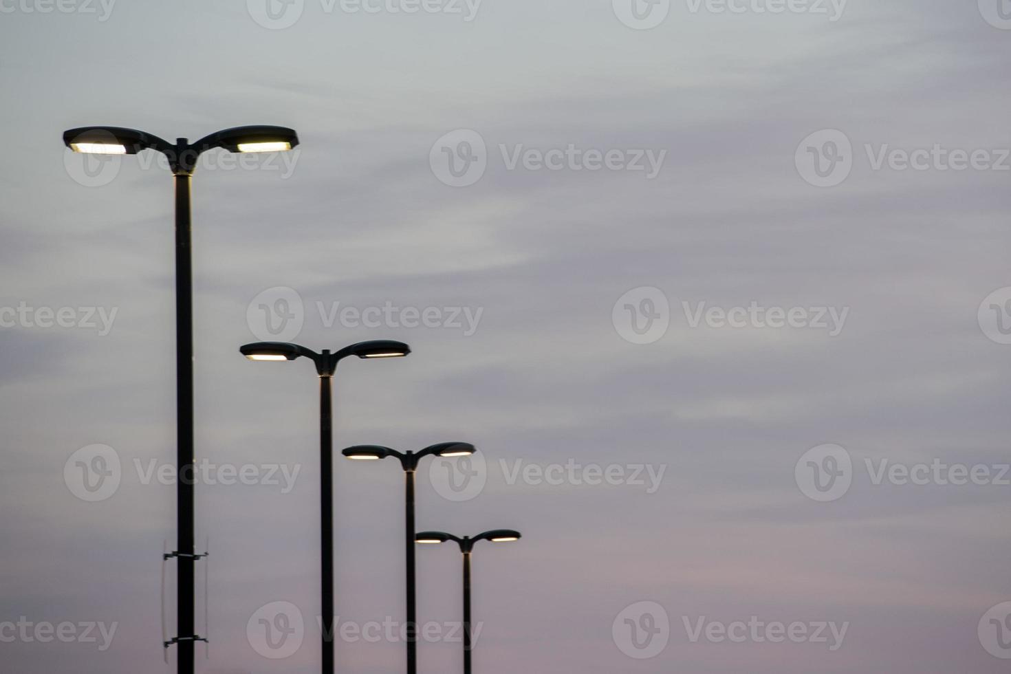 rue éclairage Publier sur le coucher du soleil ciel retour photo