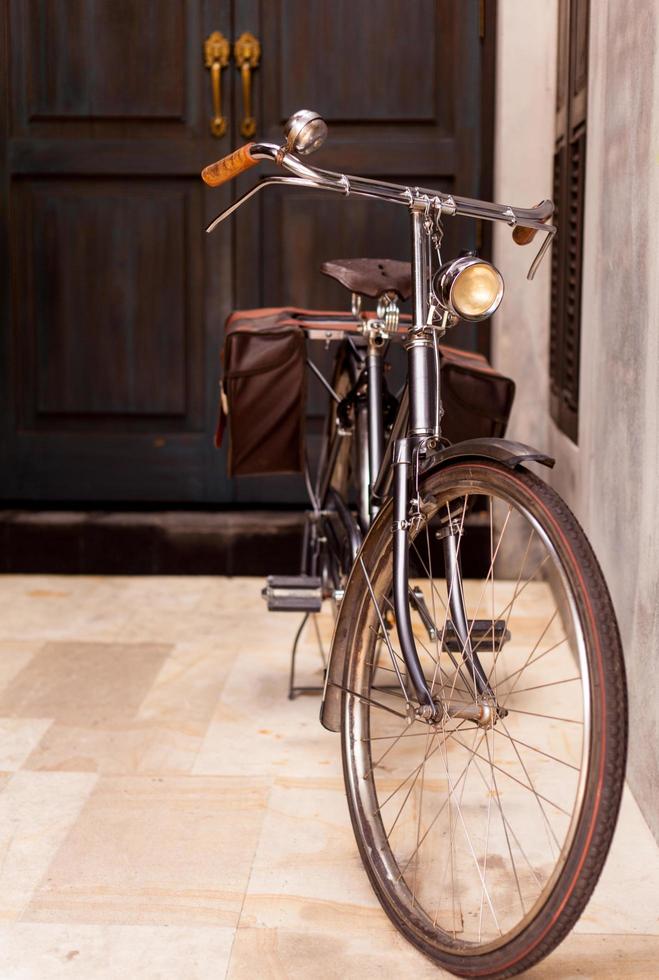 vélo argenté classique photo
