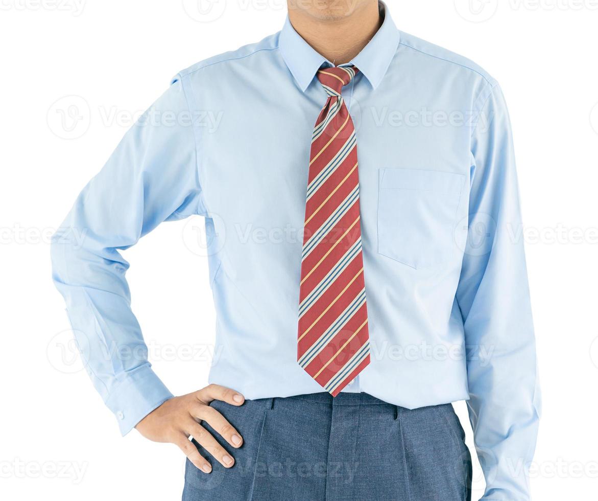 homme en chemise à manches longues porter debout avec akimbo with clipping path photo