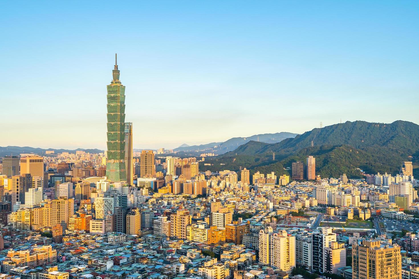 La tour Taipei 101 dans la ville de Taipei, Taiwan photo