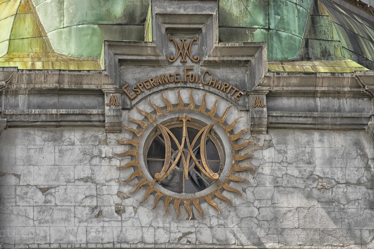 montréal église détail photo