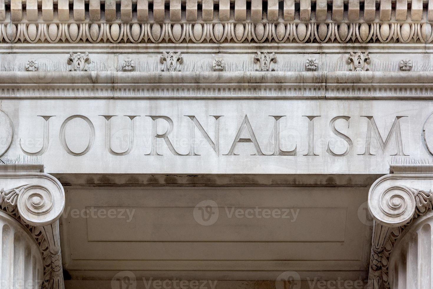 diplômé école de journalisme signe photo