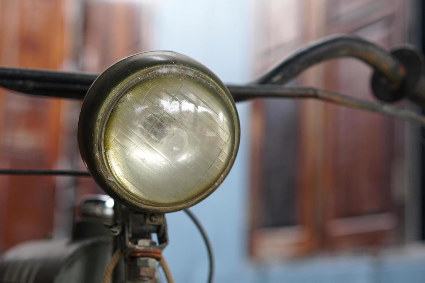 de face lumière antique vieux vélo photo