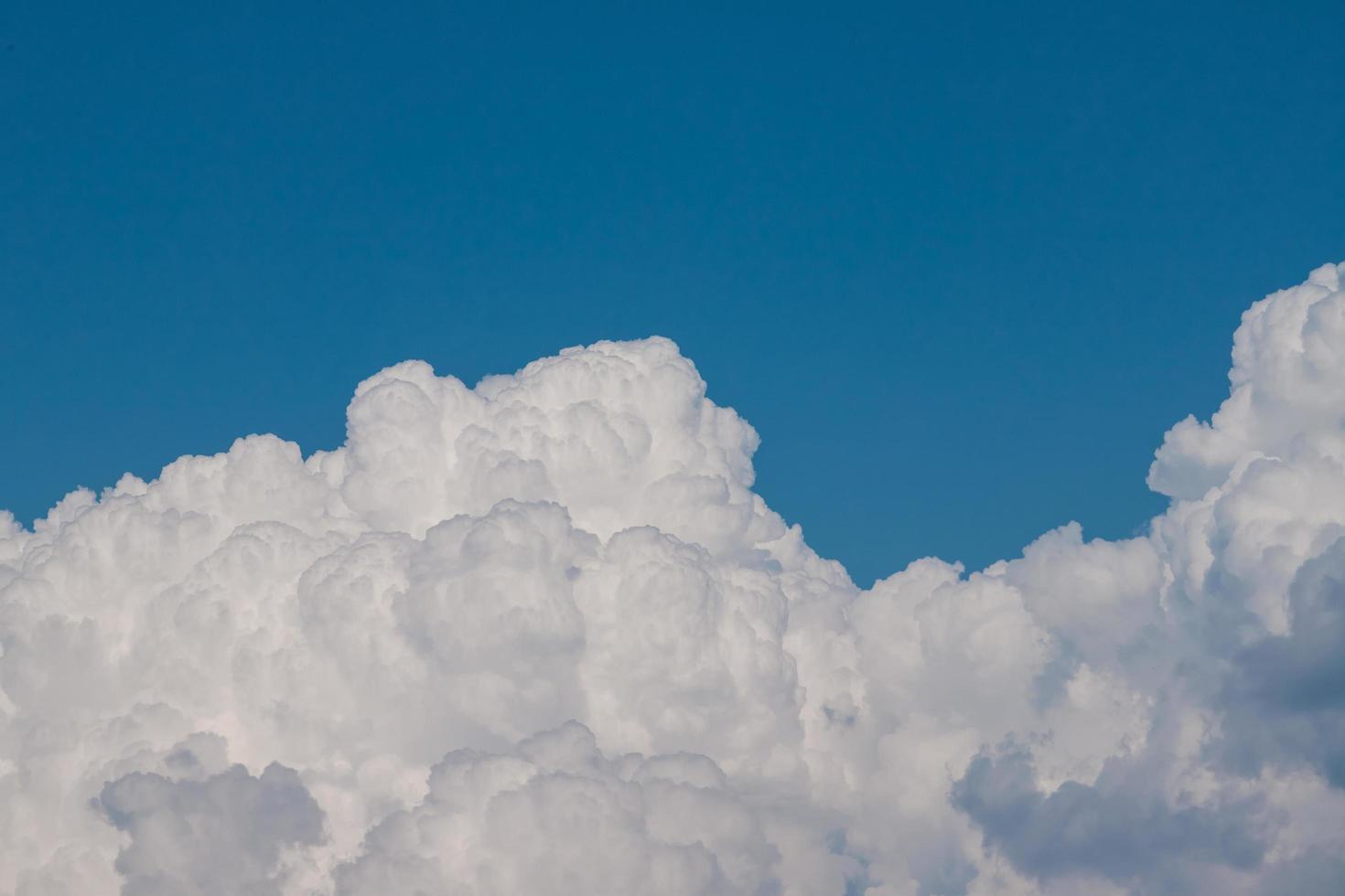 ciel avec des nuages photo