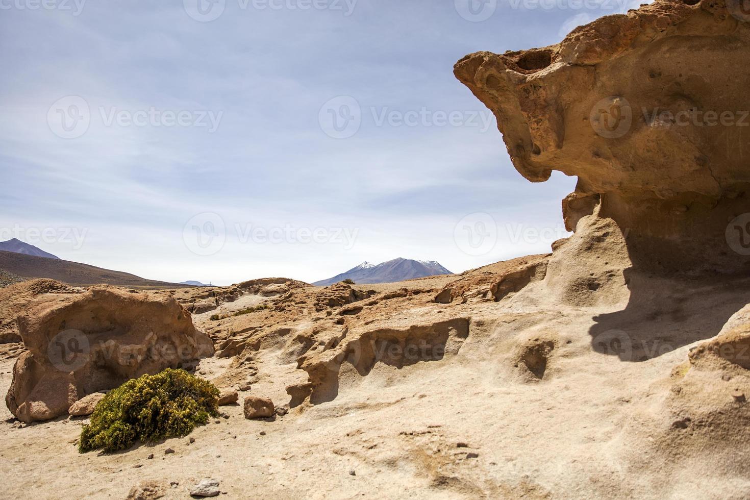 Formations rocheuses du désert de Dali en bolivie photo