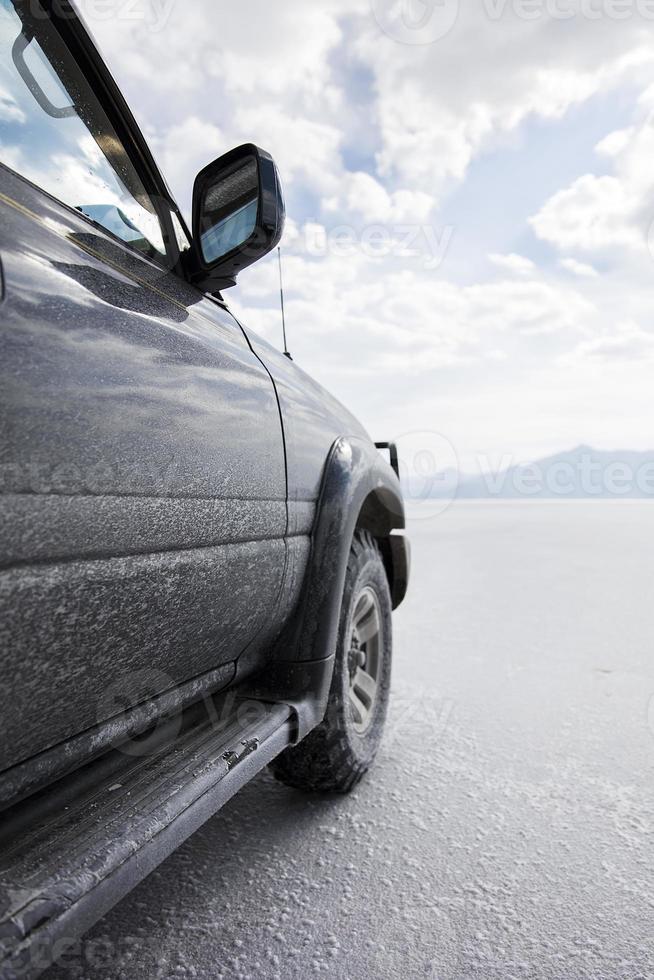 Salar de uyuni sel plat en bolivie photo