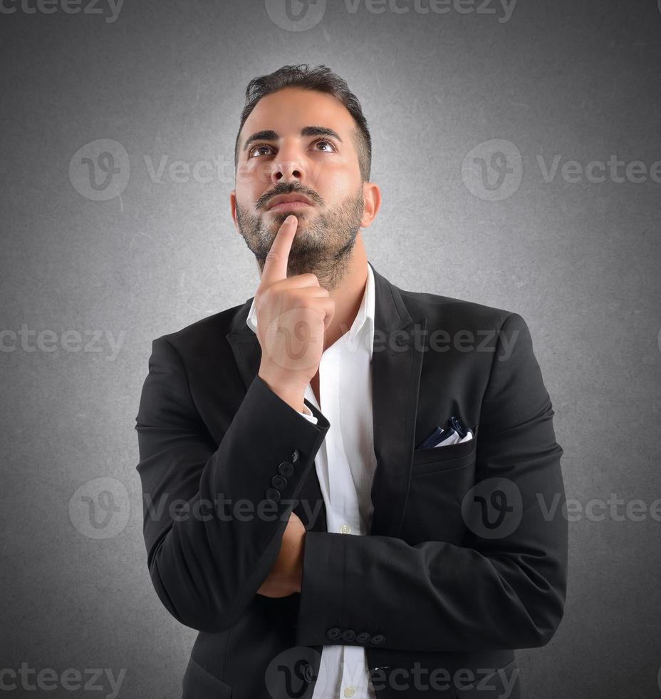 décision de une homme d'affaire photo