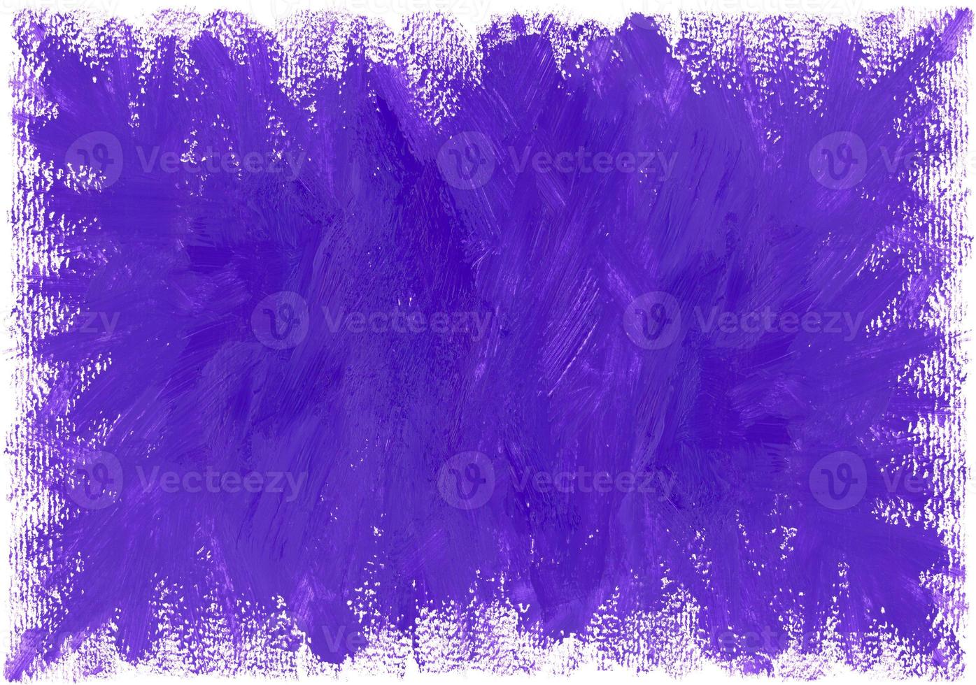 artistique violet La peinture Contexte avec endroit pour texte. coups de pinceau de très péri branché Couleur peindre sur horizontal blanc toile. abstrait acrylique, gouache ou détrempe violet peindre texture. photo