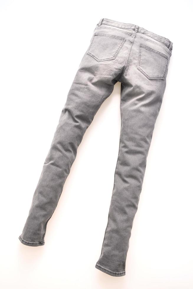 jeans gris sur fond blanc photo