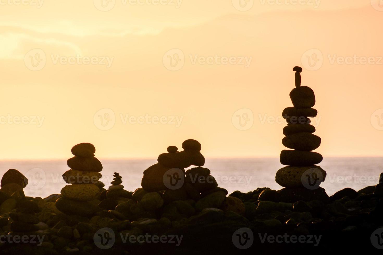 coucher de soleil sur la mer photo