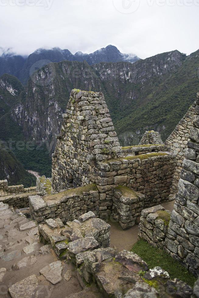 Ruines du Machu Picchu au Pérou photo