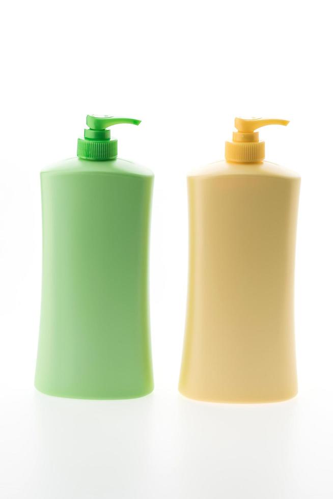 bouteilles de lotion vierges photo