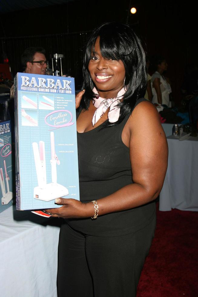 angie pierre à le pari récompenses gbk cadeau salon à l'extérieur le tombeau salle dans los angeles Californie en juin 23 20082008 photo