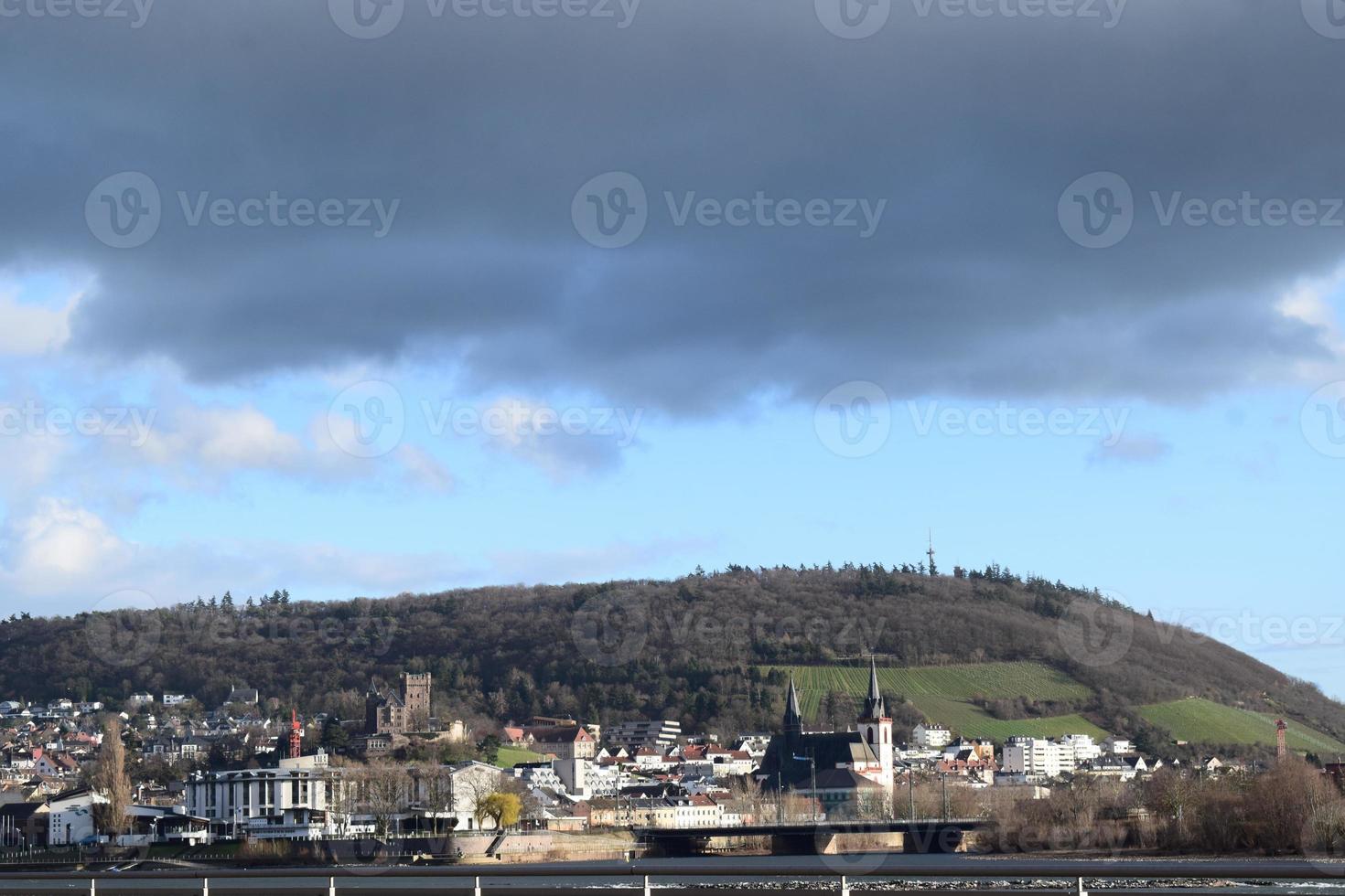 non estuaire à le Rhin dans bingen photo