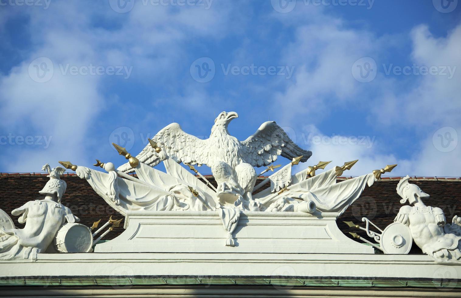 de Vienne historique bâtiment extérieur sculptures photo