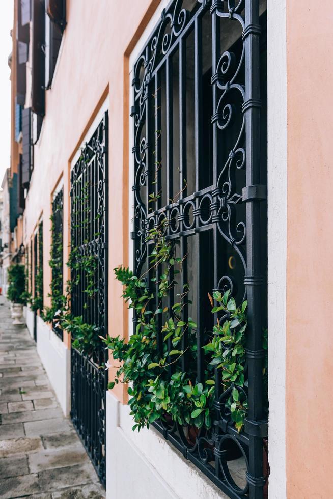 les vieilles rues de Venise en italie photo