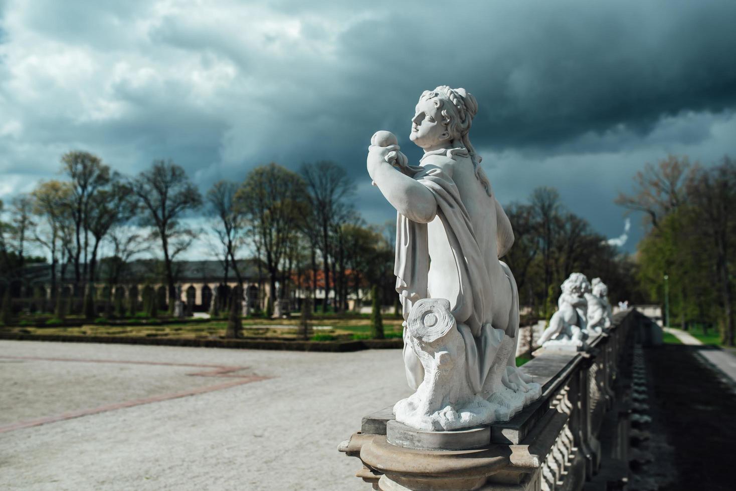 Varsovie, Pologne 2017- ancien palais antique à Varsovie Wilanow, avec l'architecture du parc photo