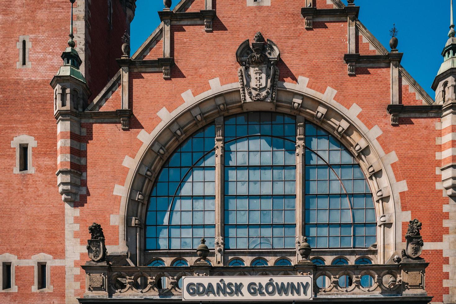 Gdansk, Pologne 2017- bâtiment de la gare principale photo