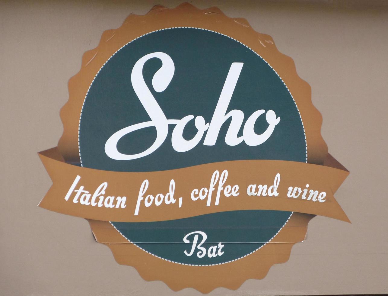 Londres, Angleterre, Royaume-Uni - août 11, 2018 - soho bar, italien nourriture, café et du vin signe. soho, Londres. photo
