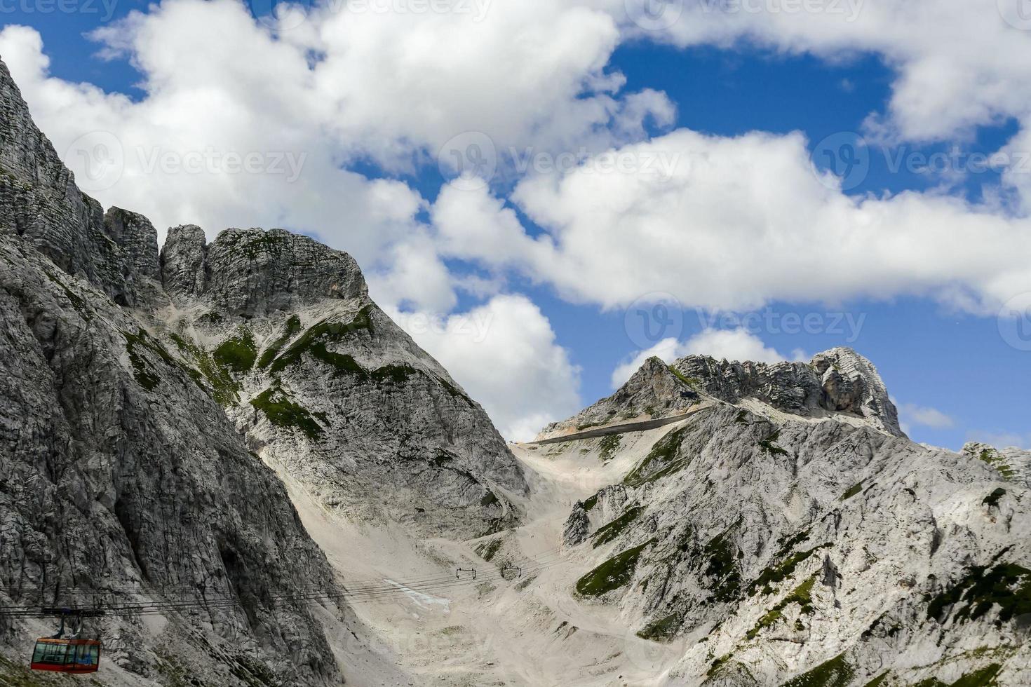 paysage de montagne pittoresque photo