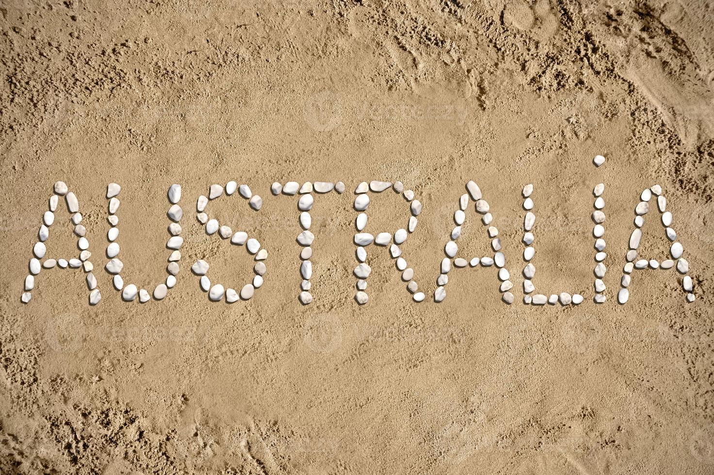 Australie - mot fabriqué avec des pierres sur le sable photo