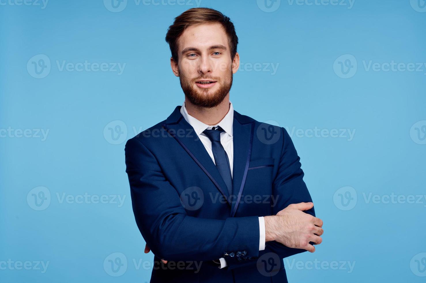 homme dans costume la finance Succès émotions exécutif photo