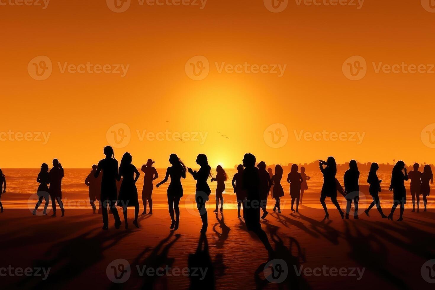 silhouettes de gens dansant été plage fête concept photo