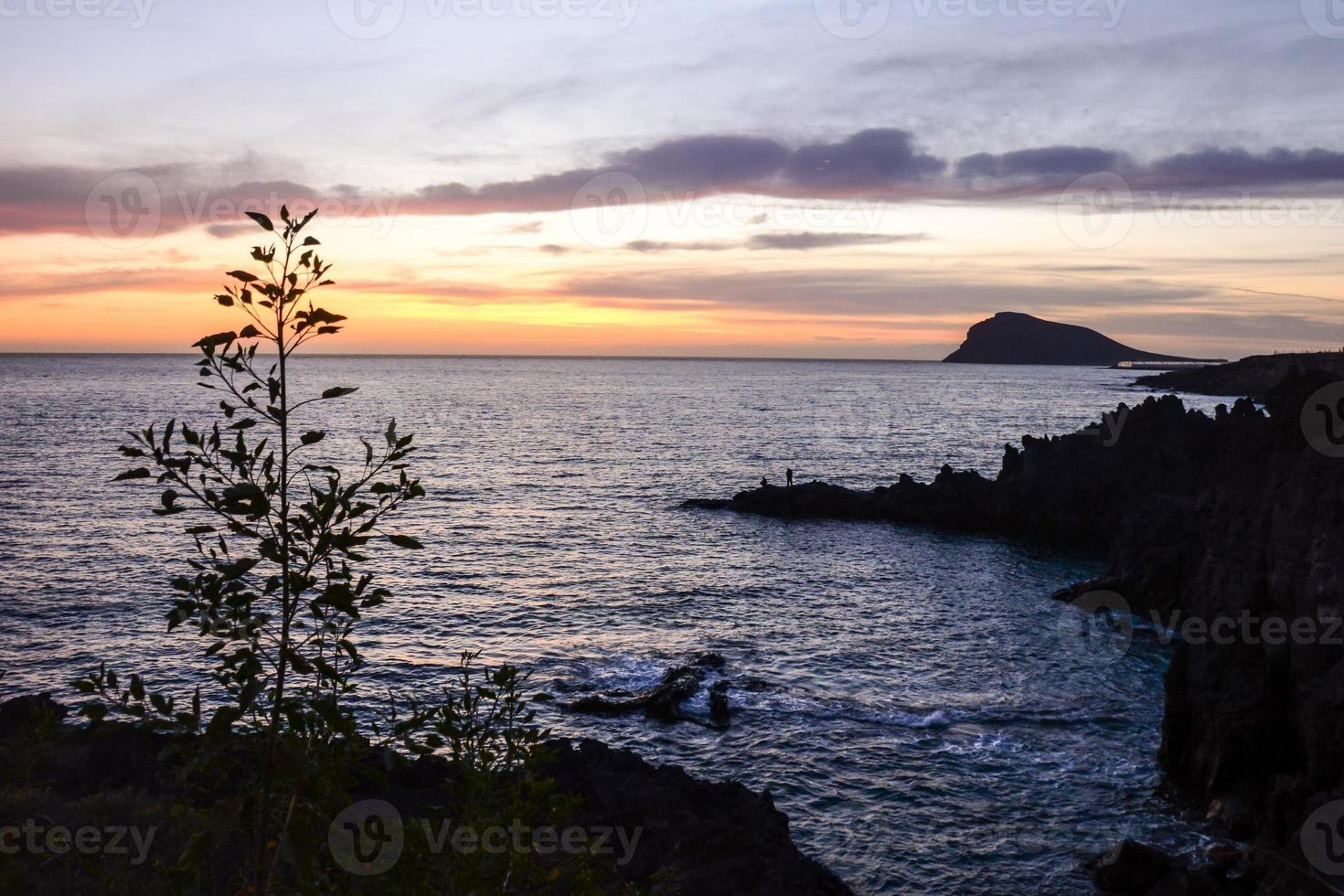 coucher de soleil sur la mer photo