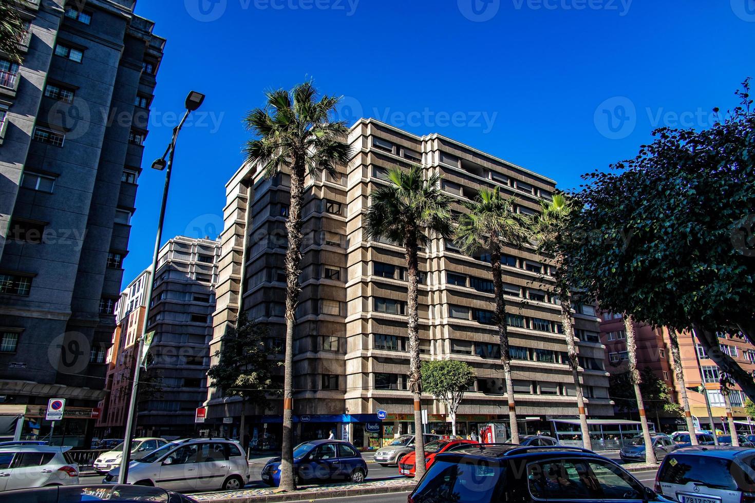 Urbain paysage de le Espagnol Capitale canari île Las palmas gran Canaria avec des rues et bâtiments photo