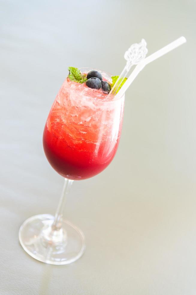 cocktail de fruits rouges photo