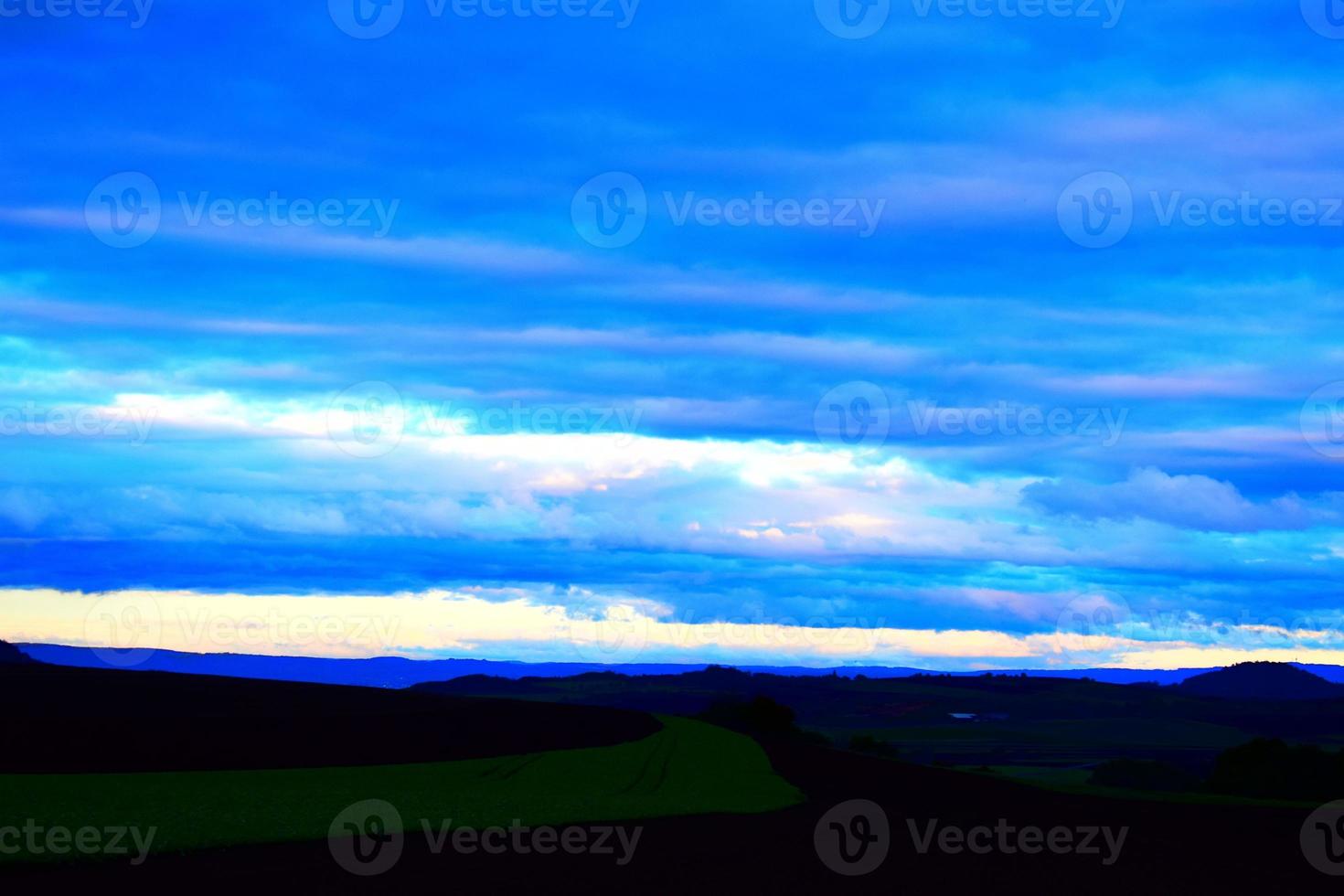 le coucher du soleil ciel dans l'automne photo