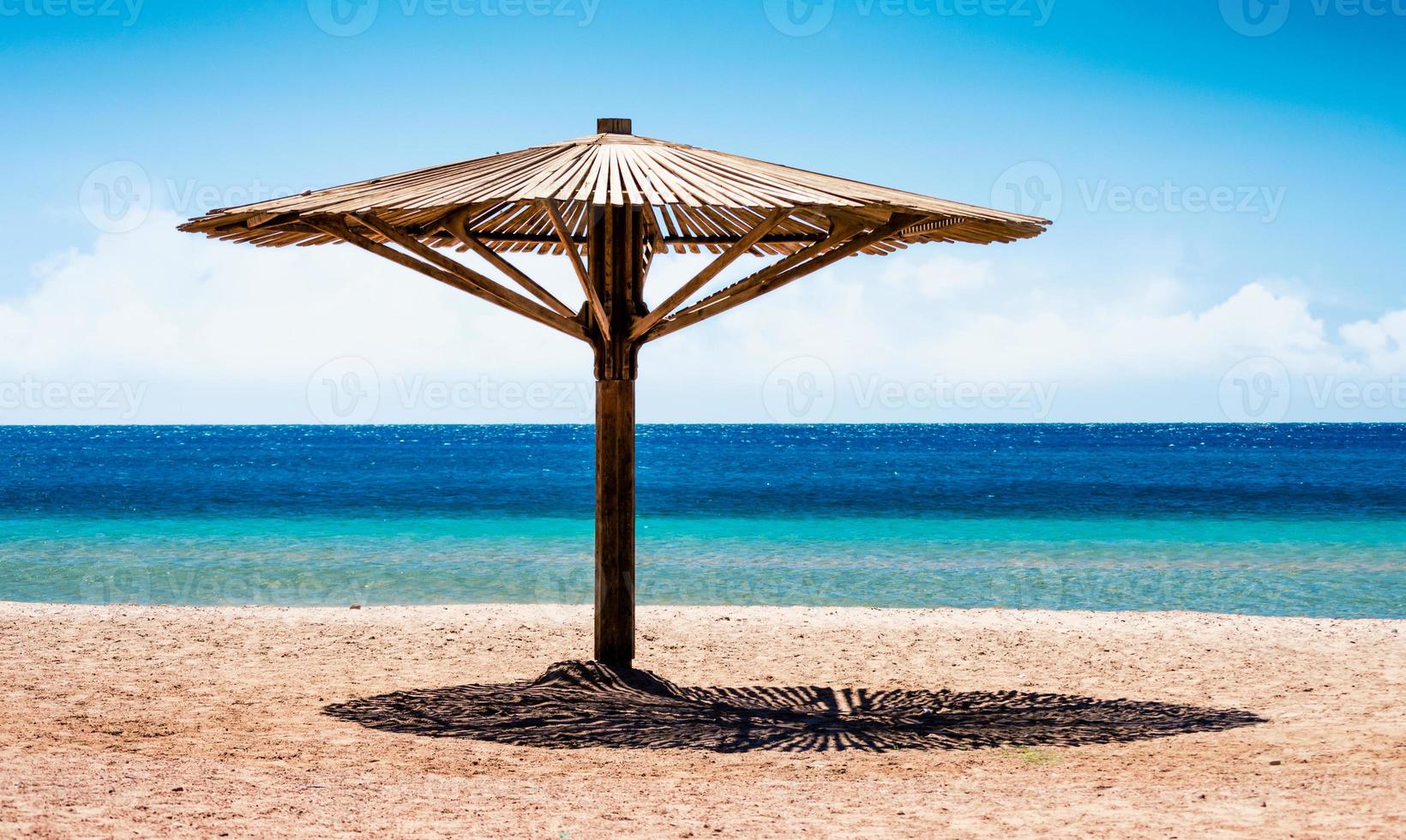 parasol en bois photo